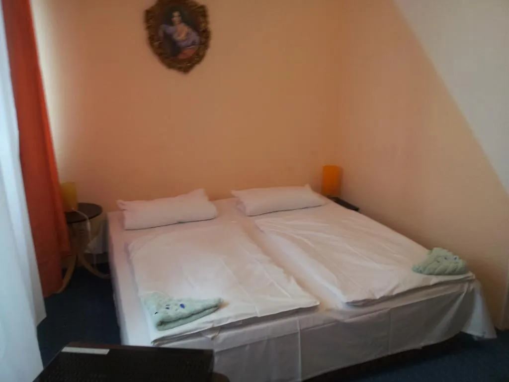Touristenhaus Berlin Grunau Hostel