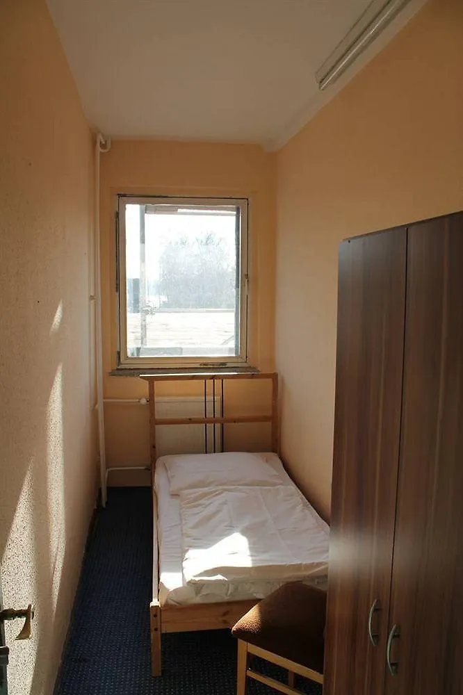 Touristenhaus Berlin Grunau旅舍